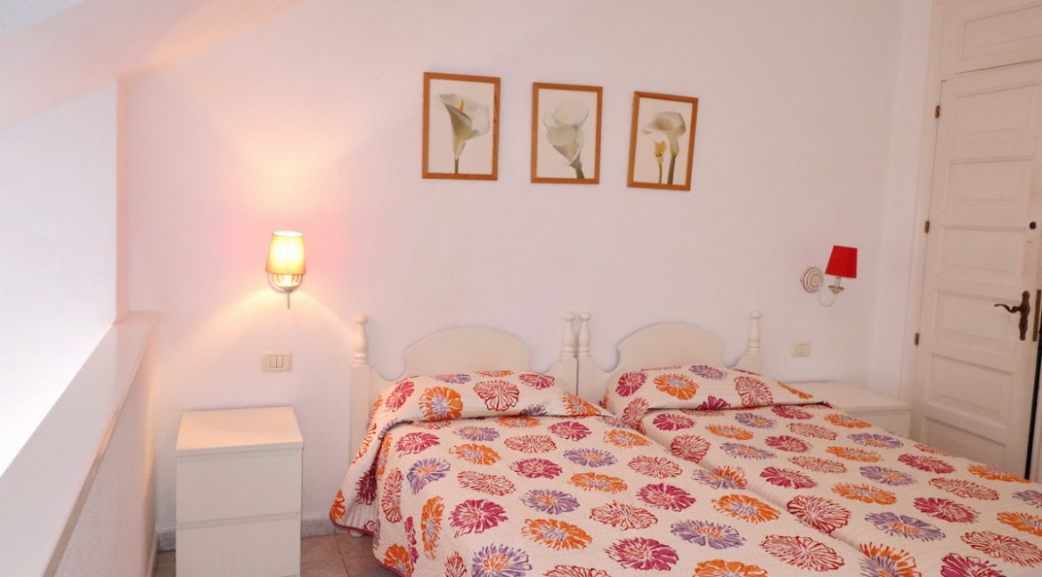 bedroomA