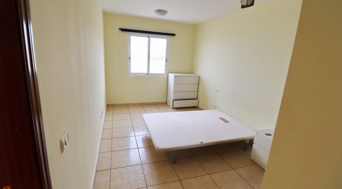 bedroomA