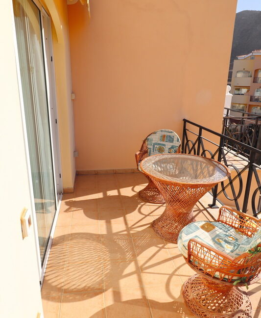BalconB-1