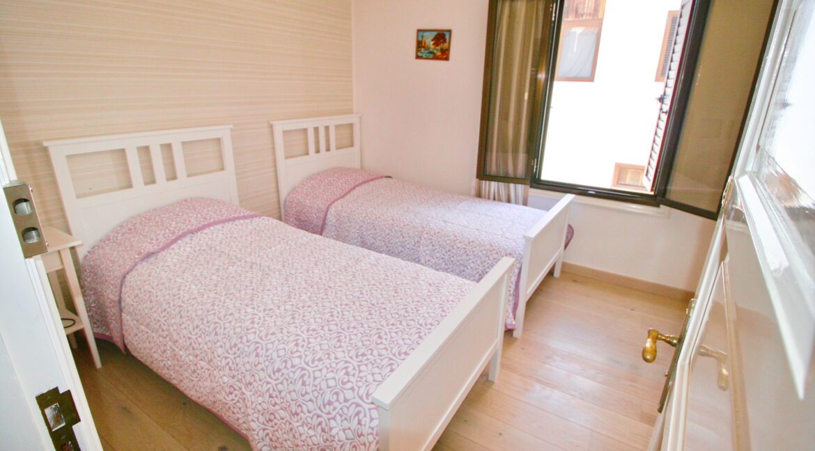 bed2-a