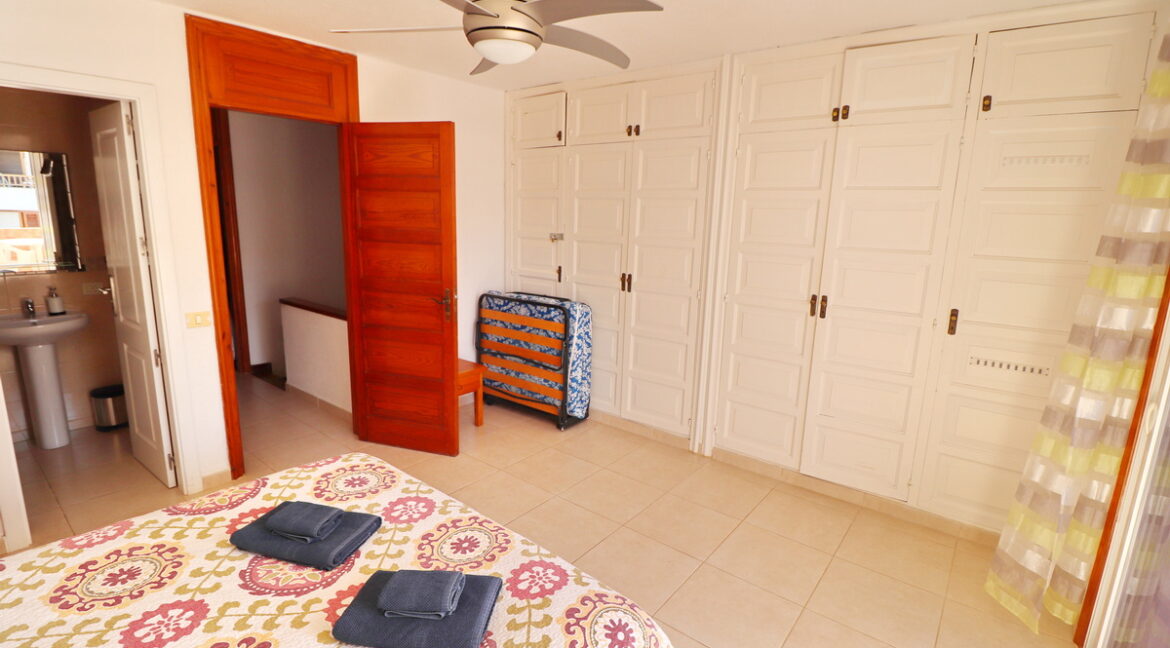 bedroomA3_2